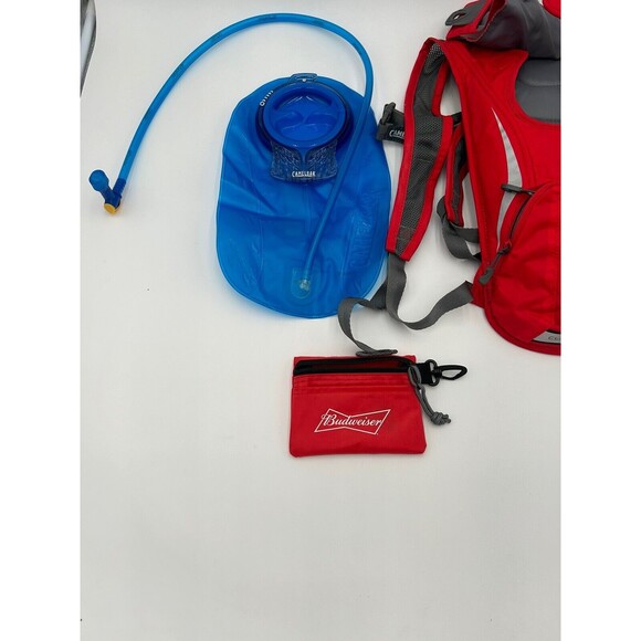 Camelbak Mule Red Hydration Backpack Bladder Budweiser Promo Rare Pouch - Picture 6 of 6